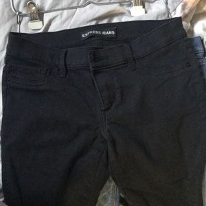 Express Black Skinny Jeans • Low Rise • 8S (Short)